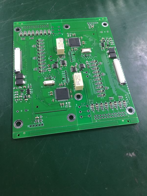 ブラックシークスクリーンRF4 表面マウントPCB組 SMT回路板の生産