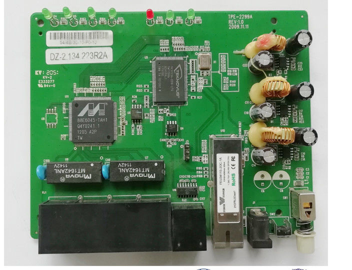 コミュニケーション PCB組立 硬いPCB 2-40 層と硬い柔軟なPCB 1-10 層