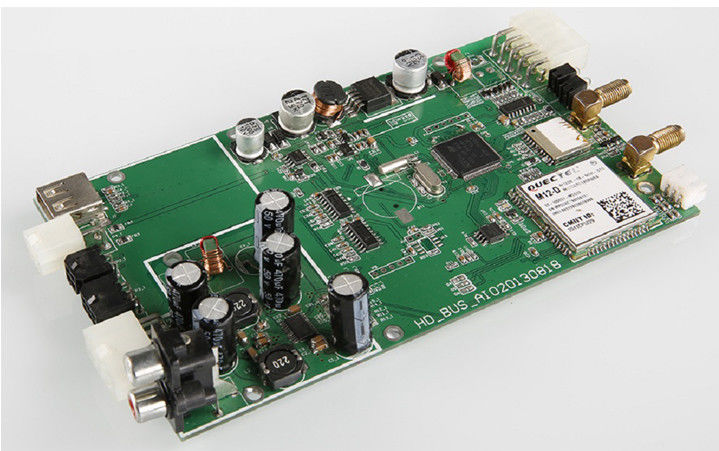 自動車PCBA Bga PCB組 FR-4 ENIG FPC PCB グリーンブルーソルダーマスク 4ml トレース