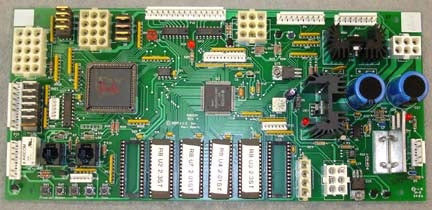 先進的なエネルギー電子組 PCB PCBA 2-4-6層とブラックソルダーマスク