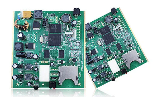 中国とカンボジアの新エネルギー自動車PCB組立メーカー 0.5-6オンス銅金 表面仕上げ4ミリ
