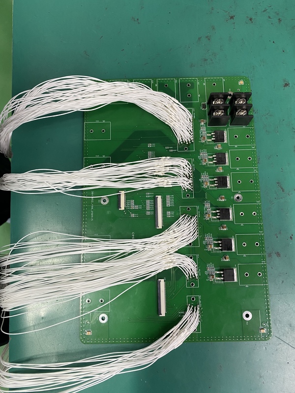 LGA EMS PCBA レーザー穴埋め加工による耐久性 1200x400mm 回路基板アセンブリプロセス
