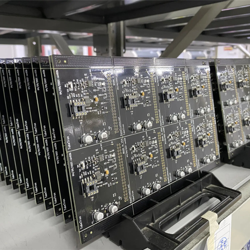 Turnkey PCB Assembly and PCBA with Min. 0.05mm Board Thickness, Max 500mm*1200mm Board Size, and Min. 0.025mm Laser Drilled Hole