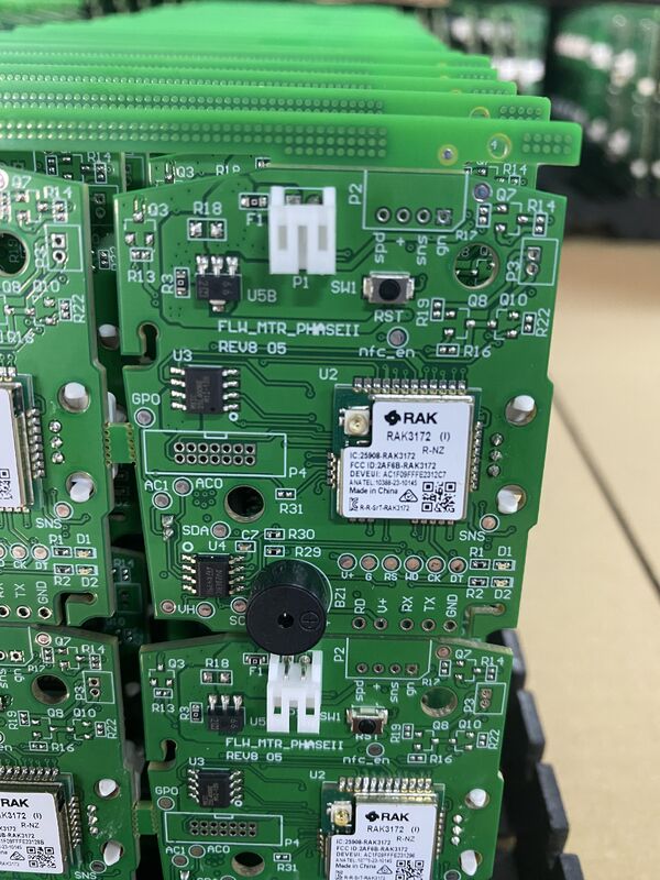 最大PCBサイズ600×1200mm 産業用プリント基板アセンブリ カスタマイズされた複雑な電子アプリケーションと性能のためのソリューション