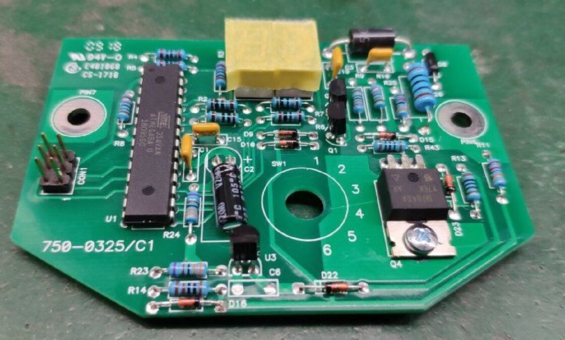 ISO9001 ISO13485 IATF16949 UL認定 ターンキーPCB組立メーカー ボックス構築とシステム統合