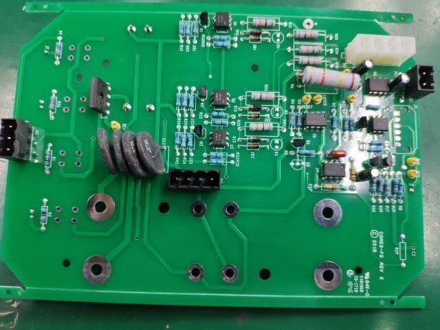 1-32 層 EMS PCBA 1200 400mm 板組み立てと包括的な電子回路統合サービスを提供する