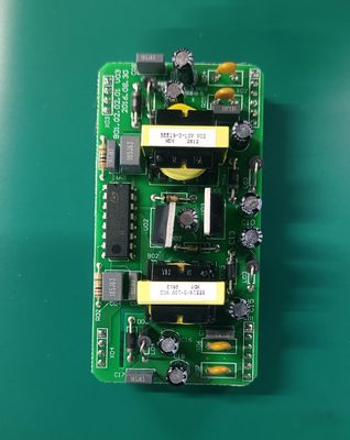 マイクとスピーカーのための穴のPCB組成部品