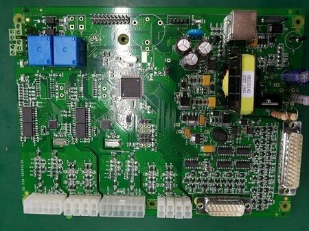 中国とカンボジアの高速回転PCBメーカー 低関税