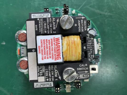 阻力制御 EMS PCBA 混合技術部品を統合する電子組立サービス